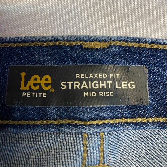 Lee Relaxed Fit Straight Leg Denim Jeans Women’s 8 Petite - Picture 3 of 4